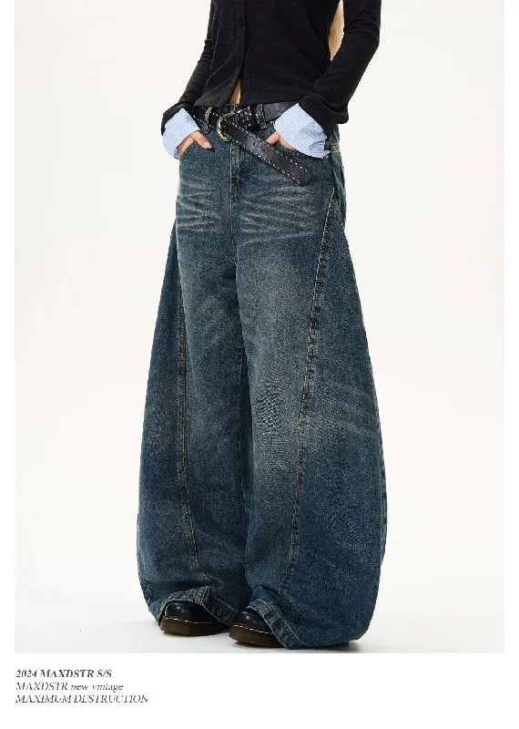 Wide Whiskered Scimitar Jeans