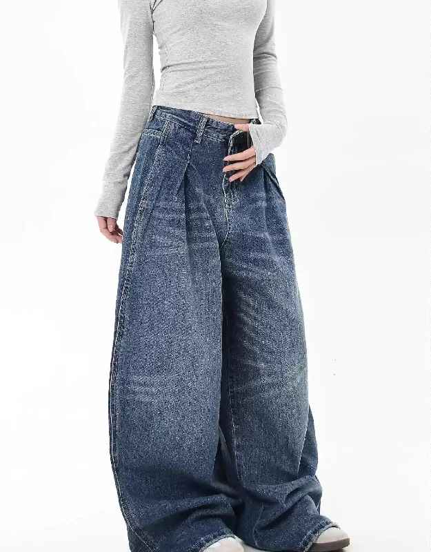 Pleated Washed Baggy Fit Jeans