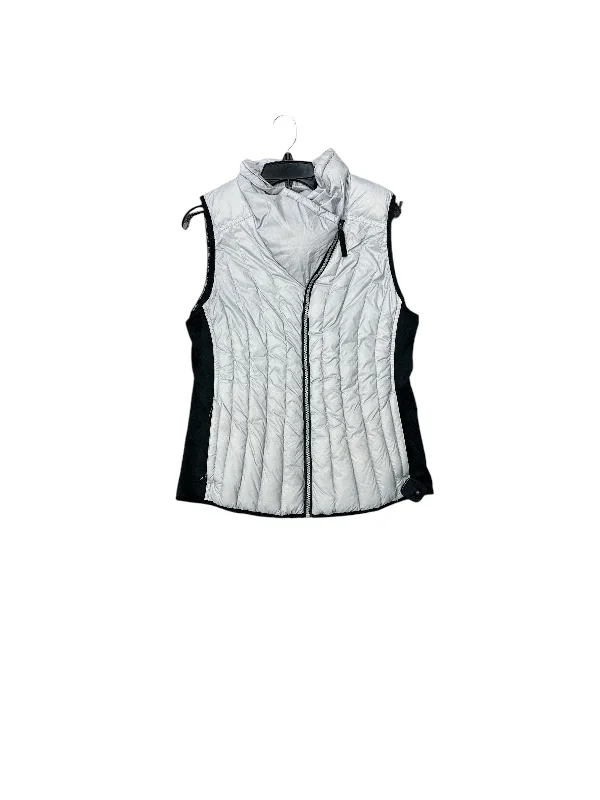 Vest Puffer & Quilted By Calvin Klein In Grey, Size: L