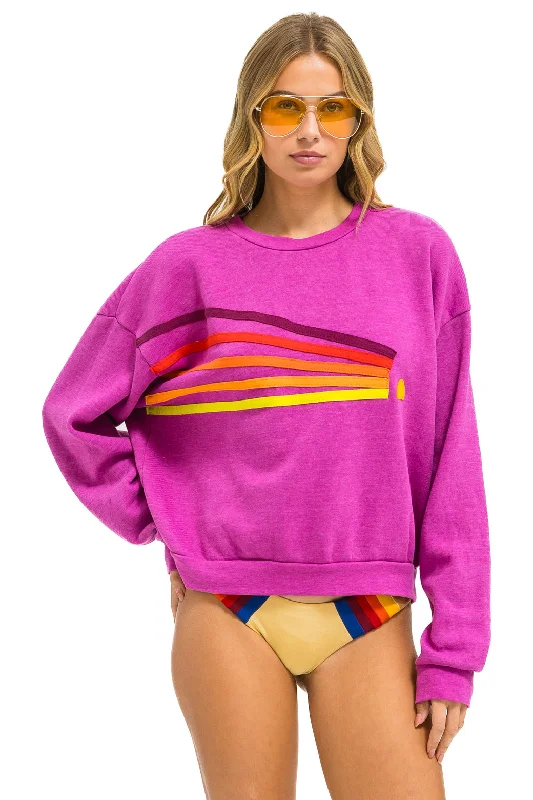 DAYDREAM RELAXED CREW SWEATSHIRT - MAGENTA